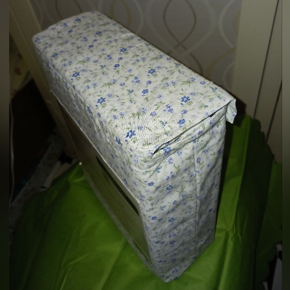 Laura Ashley Queen Sheet Set 100% Cotton - Picture 2 of 7